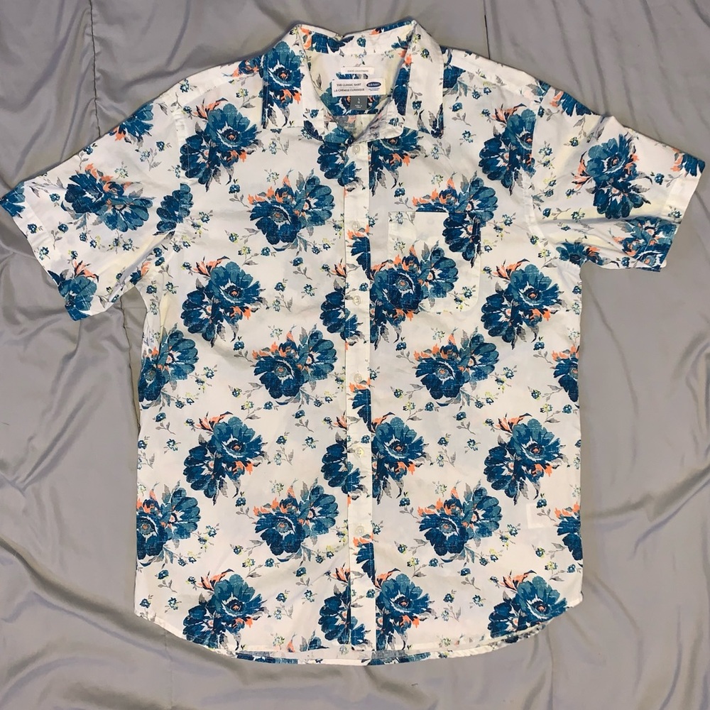Men’s Old Navy Short-Sleeve Button-Down Shirt